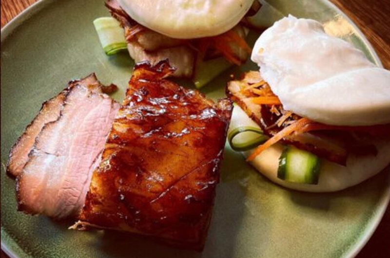 Gua Bao’s met in bier gestoofd buikspek