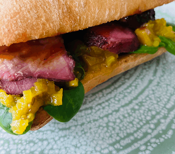 Gerookt Pork Cheek & Relish sandwich